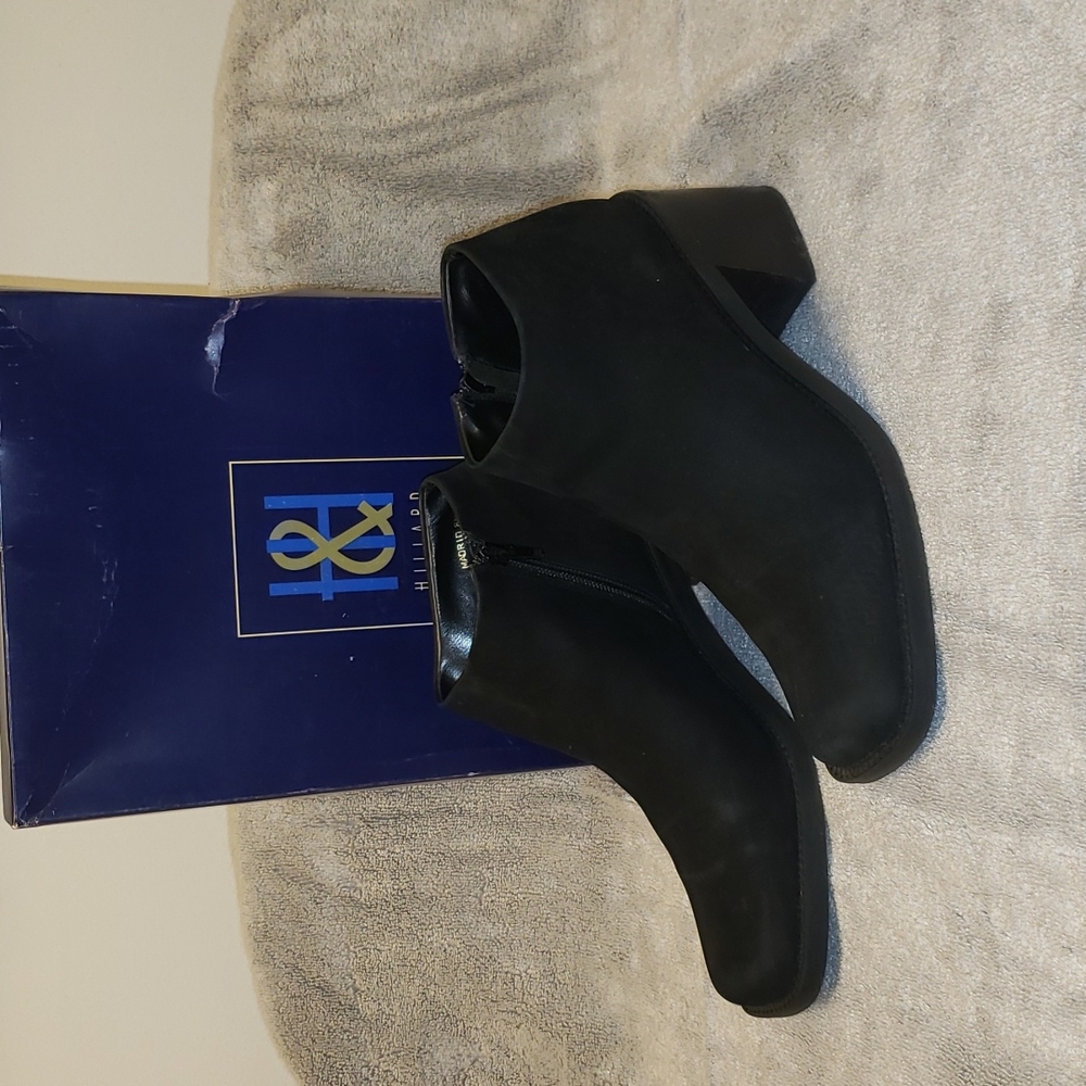 Womens Square Toe Suede Booties